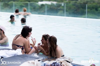 SO POOL PARTY ที่ เดอะ วอเตอร์ คลับ,โซฟิเทล โซ — photo 33
