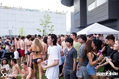 SO POOL PARTY ที่ เดอะ วอเตอร์ คลับ,โซฟิเทล โซ — photo 39