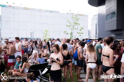 SO POOL PARTY ที่ เดอะ วอเตอร์ คลับ,โซฟิเทล โซ — photo 51