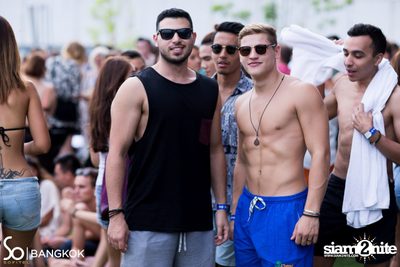 SO POOL PARTY ที่ เดอะ วอเตอร์ คลับ,โซฟิเทล โซ — photo 60