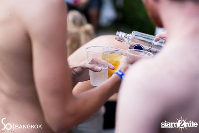 SO POOL PARTY ที่ เดอะ วอเตอร์ คลับ,โซฟิเทล โซ — photo 65