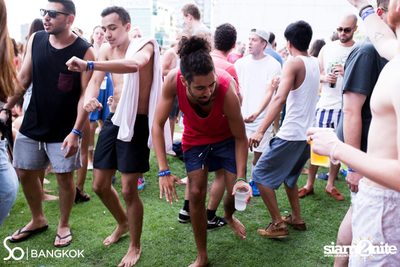 SO POOL PARTY ที่ เดอะ วอเตอร์ คลับ,โซฟิเทล โซ — photo 81