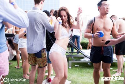SO POOL PARTY ที่ เดอะ วอเตอร์ คลับ,โซฟิเทล โซ — photo 85