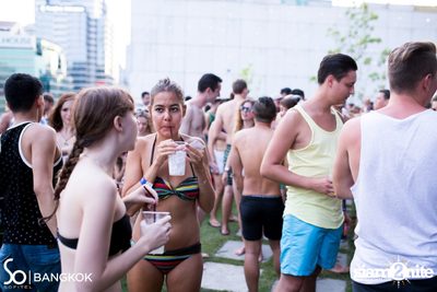 SO POOL PARTY ที่ เดอะ วอเตอร์ คลับ,โซฟิเทล โซ — photo 105