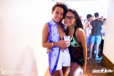 SO POOL PARTY ที่ เดอะ วอเตอร์ คลับ,โซฟิเทล โซ — photo 111