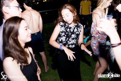 SO POOL PARTY ที่ เดอะ วอเตอร์ คลับ,โซฟิเทล โซ — photo 151