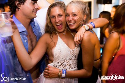SO POOL PARTY ที่ เดอะ วอเตอร์ คลับ,โซฟิเทล โซ — photo 183