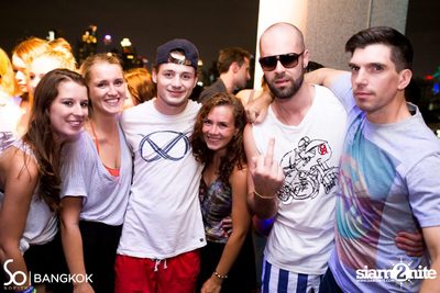SO POOL PARTY ที่ เดอะ วอเตอร์ คลับ,โซฟิเทล โซ — photo 190