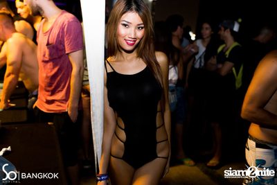 SO POOL PARTY ที่ เดอะ วอเตอร์ คลับ,โซฟิเทล โซ — photo 197