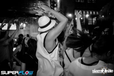 Soft Opening with Jonathan Ulysses at Superflow City Beach Club — photo 14