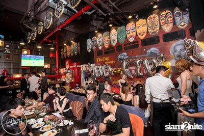 Saturday Night at BottomsUp, Thonglor — photo 56