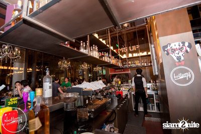 Saturday Night at BottomsUp, Thonglor — photo 72