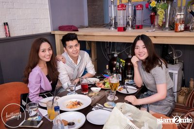 Saturday Night at BottomsUp, Thonglor — photo 95