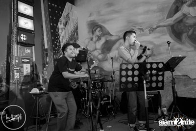 Saturday Night at BottomsUp, Thonglor — photo 96