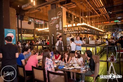 Saturday Night at BottomsUp, Thonglor — photo 99