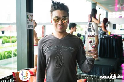 G-Spot นำเสนอ Splash Out Pool Party ที่โรงแรม ดับเบิลทรี บาย ฮิลตัน — photo 8