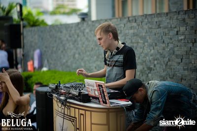 Beluga presents Tall Sasha & Ornny Princess Pool Party — photo 35