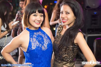 Suno Entertainment นำเสนอ DJ Lloyd Live ที่ มายา รูฟท็อป บาร์ — photo 15