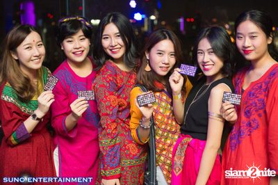 Suno Entertainment นำเสนอ DJ Lloyd Live ที่ มายา รูฟท็อป บาร์ — photo 18