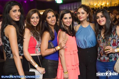Suno Entertainment นำเสนอ DJ Lloyd Live ที่ มายา รูฟท็อป บาร์ — photo 23