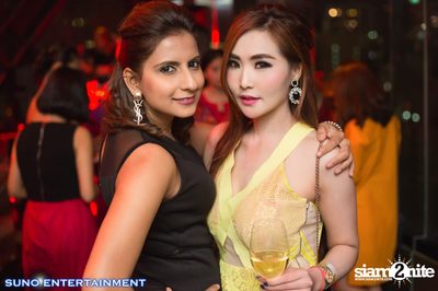 Suno Entertainment นำเสนอ DJ Lloyd Live ที่ มายา รูฟท็อป บาร์ — photo 27