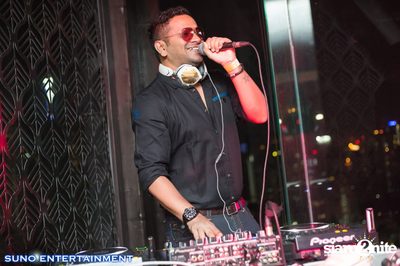 Suno Entertainment นำเสนอ DJ Lloyd Live ที่ มายา รูฟท็อป บาร์ — photo 36