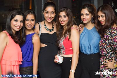 Suno Entertainment นำเสนอ DJ Lloyd Live ที่ มายา รูฟท็อป บาร์ — photo 53