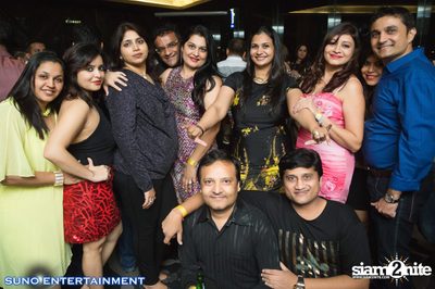 Suno Entertainment นำเสนอ DJ Lloyd Live ที่ มายา รูฟท็อป บาร์ — photo 58