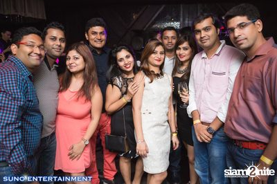 Suno Entertainment นำเสนอ DJ Lloyd Live ที่ มายา รูฟท็อป บาร์ — photo 64