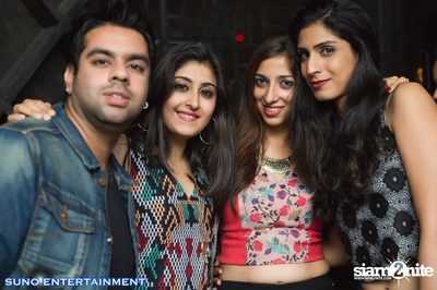 Suno Entertainment นำเสนอ DJ Lloyd Live ที่ มายา รูฟท็อป บาร์ — photo 78