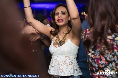 Suno Entertainment นำเสนอ DJ Lloyd Live ที่ มายา รูฟท็อป บาร์ — photo 87