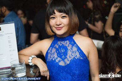 Suno Entertainment นำเสนอ DJ Lloyd Live ที่ มายา รูฟท็อป บาร์ — photo 93