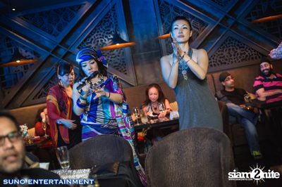 Suno Entertainment นำเสนอ DJ Lloyd Live ที่ มายา รูฟท็อป บาร์ — photo 109