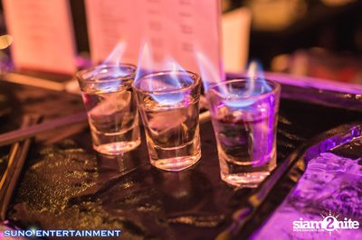 Suno Entertainment นำเสนอ DJ Lloyd Live ที่ มายา รูฟท็อป บาร์ — photo 113