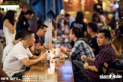 Seenspace Invasion ที่ร้าน Clouds, Fat'R Gut'z และ BREW Beers & Ciders — photo 23