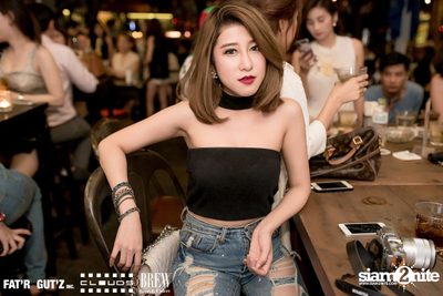 Seenspace Invasion ที่ร้าน Clouds, Fat'R Gut'z และ BREW Beers & Ciders — photo 59