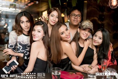 Seenspace Invasion ที่ร้าน Clouds, Fat'R Gut'z และ BREW Beers & Ciders — photo 70
