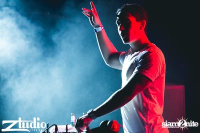 Revealed นำเสนอ Asian Club Tour ที่ สตูดิโอ ไลฟ์ ฮอลล์ — photo 51