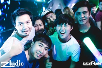 Revealed นำเสนอ Asian Club Tour ที่ สตูดิโอ ไลฟ์ ฮอลล์ — photo 129