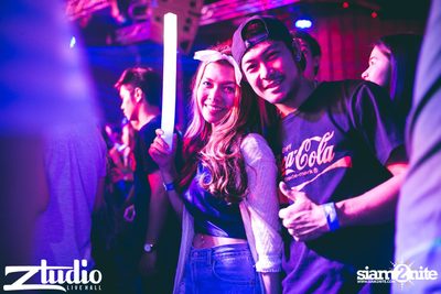Revealed นำเสนอ Asian Club Tour ที่ สตูดิโอ ไลฟ์ ฮอลล์ — photo 135