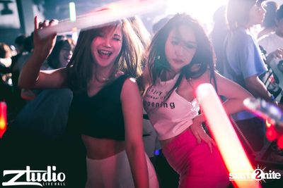 Revealed นำเสนอ Asian Club Tour ที่ สตูดิโอ ไลฟ์ ฮอลล์ — photo 154