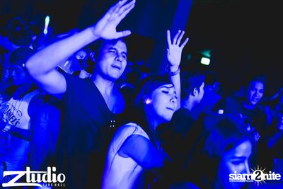 Revealed นำเสนอ Asian Club Tour ที่ สตูดิโอ ไลฟ์ ฮอลล์ — photo 163