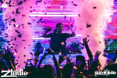 Revealed นำเสนอ Asian Club Tour ที่ สตูดิโอ ไลฟ์ ฮอลล์ — photo 179