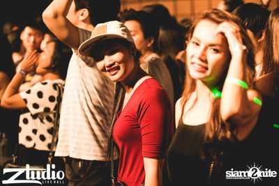 Revealed นำเสนอ Asian Club Tour ที่ สตูดิโอ ไลฟ์ ฮอลล์ — photo 203