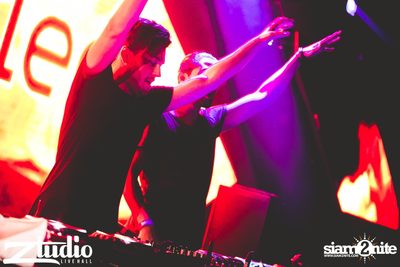 Revealed นำเสนอ Asian Club Tour ที่ สตูดิโอ ไลฟ์ ฮอลล์ — photo 207