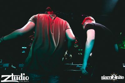 Revealed นำเสนอ Asian Club Tour ที่ สตูดิโอ ไลฟ์ ฮอลล์ — photo 213