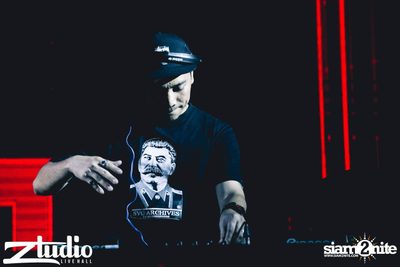 Grey Goose นำเสนอ TGIF : Twoloud ที่ สตูดิโอ ไลฟ์ — photo 6