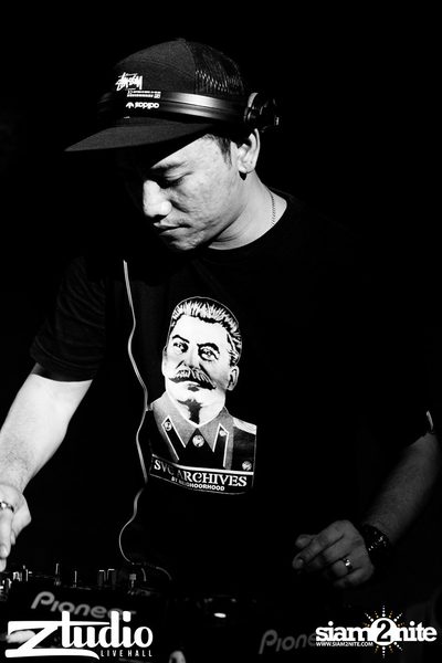 Grey Goose นำเสนอ TGIF : Twoloud ที่ สตูดิโอ ไลฟ์ — photo 10
