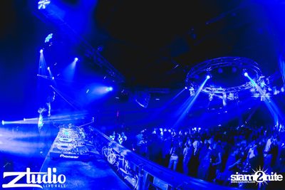 Grey Goose นำเสนอ TGIF : Twoloud ที่ สตูดิโอ ไลฟ์ — photo 23