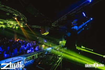 Grey Goose นำเสนอ TGIF : Twoloud ที่ สตูดิโอ ไลฟ์ — photo 39